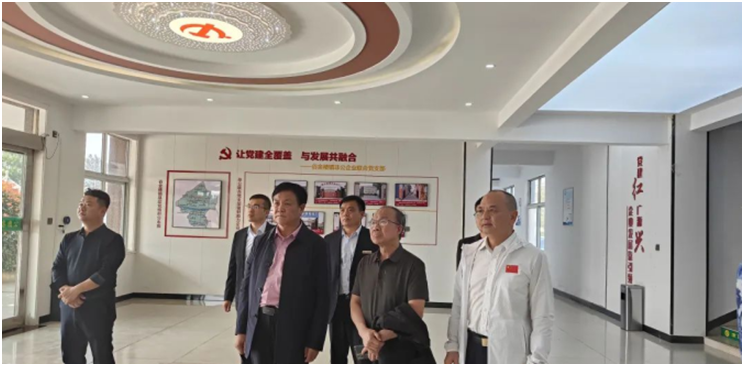 中原广告研究院秘书长胡庆十、河南省优秀创业导师窦惠忠一行莅临田不二参观指导